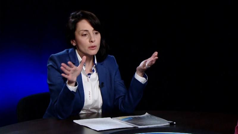 Деканоидзе мгновенно отреагировала на зажженные шины у черкасской полиции Деканоидзе мгновенно отреагировала на зажженные шины у черкасской полиции