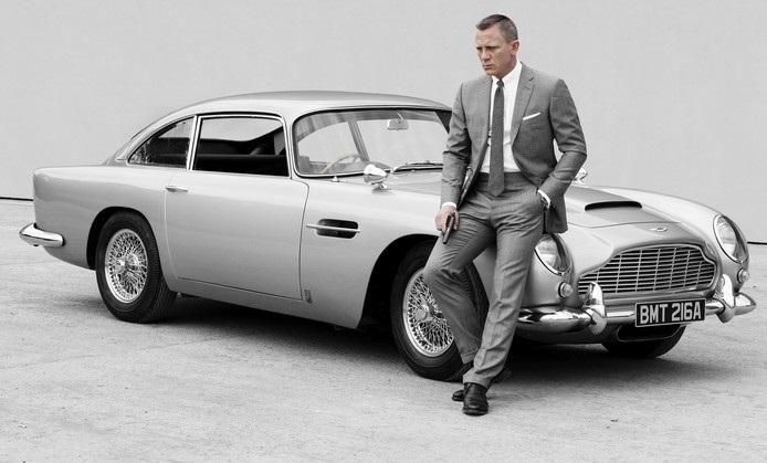 Топ-5 авто из кино: экстравагантные и легендарные Топ-5 авто из кино: экстравагантные и легендарные