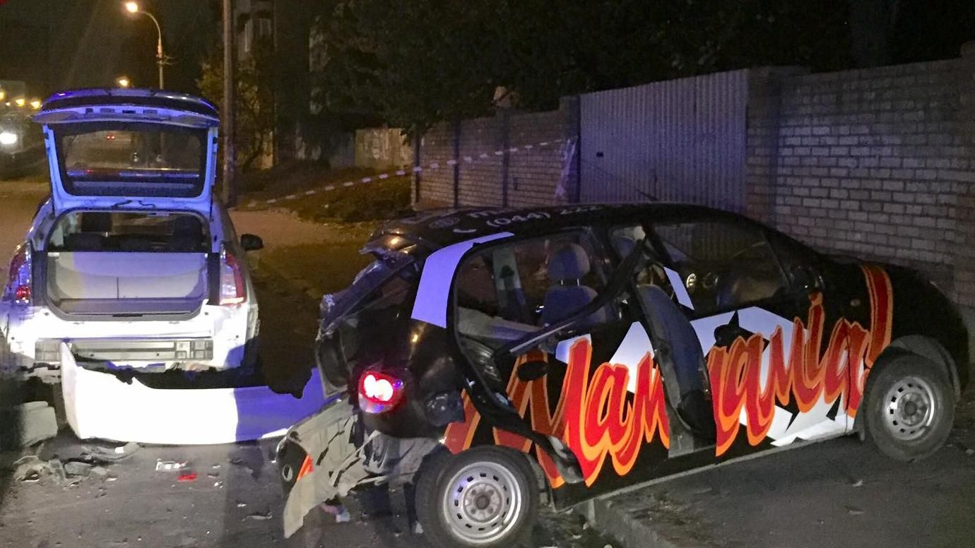 П'яне свавілля за участю сина "регіонала": поліція розповіла подробиці скандальної ДТП П'яне свавілля за участю сина "регіонала": поліція розповіла подробиці скандальної ДТП