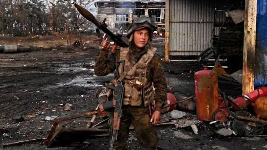 В Сумах почтили память самого молодого "киборга" В Сумах почтили память самого молодого "киборга"