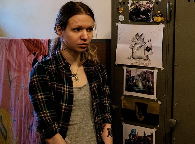 Оприлюднили фото з СІЗО, де сидять Віта Заверуха та екс-бійці "Торнадо" Оприлюднили фото з СІЗО, де сидять Віта Заверуха та екс-бійці "Торнадо"