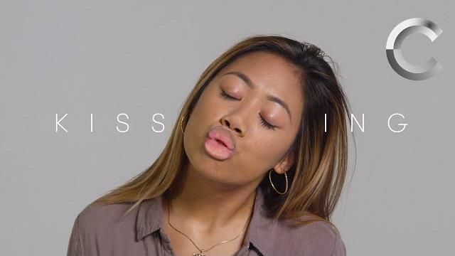 Як насправді цілуються люди: незвичне відео експерименту