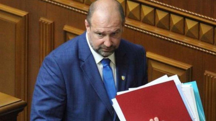 Мельничук хотів виправити трильйон у декларації, – ЗМІ Мельничук хотів виправити трильйон у декларації, – ЗМІ