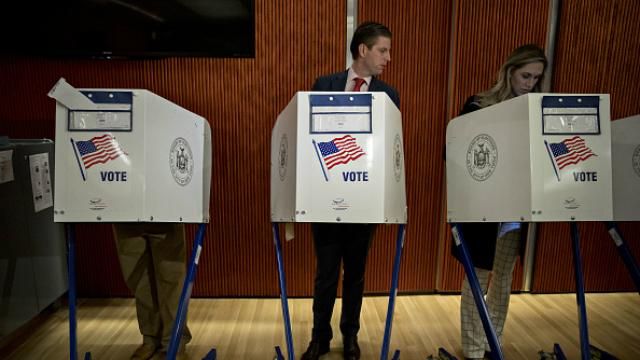 Фотофакт: сын Трампа похвастался, за кого проголосовал Фотофакт: сын Трампа похвастался, за кого проголосовал