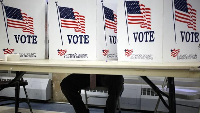 Українські американці вже проголосували Українські американці вже проголосували