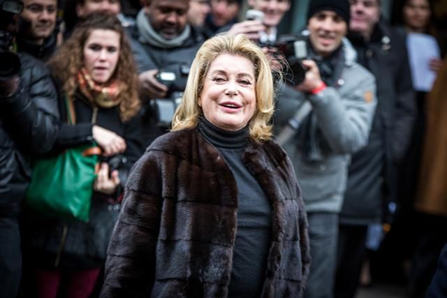 Знаменита актриса відмовилася від російського громадянства Знаменита актриса відмовилася від російського громадянства