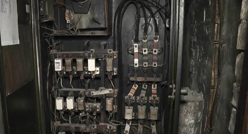 Киевские дома страдают от проблем с электросетями Киевские дома страдают от проблем с электросетями