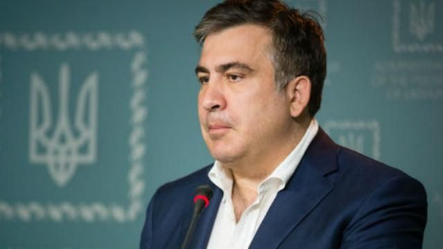 Кабмин без шума уволил Саакашвили Кабмин без шума уволил Саакашвили