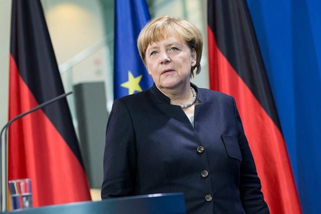 Меркель пропонує Трампу тісну співпрацю