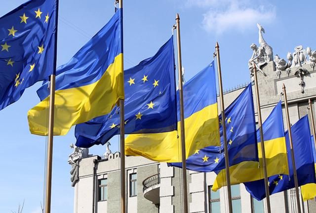 Украина заявила ЕС, что отложение безвизового режима – недопустимо Украина заявила ЕС, что отложение безвизового режима – недопустимо