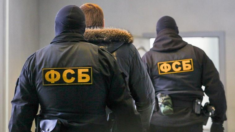 ФСБ затримала українців-"диверсантів" у Севастополі