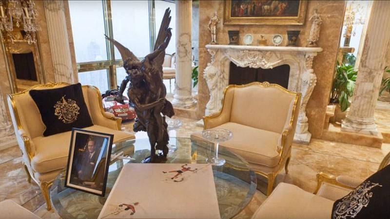 Всипане золотом: з’явилось відео із розкішного пентхаусу Дональда Трампа