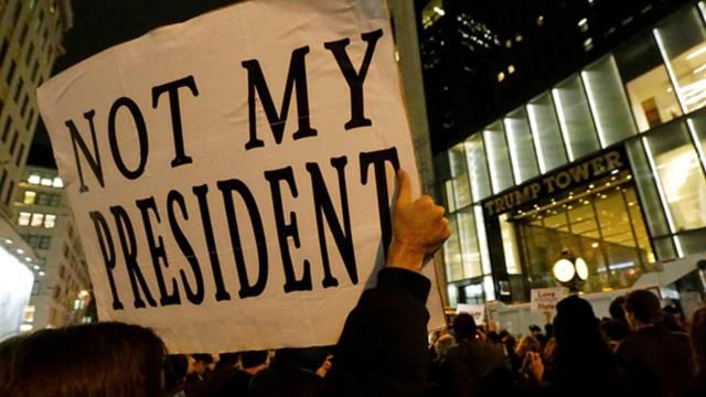 Американці знову планують протести проти Трампа 