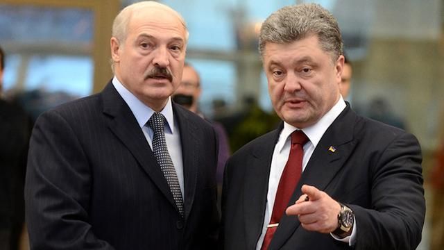 Порошенко вибачився перед Лукашенком за скандал з літаком 