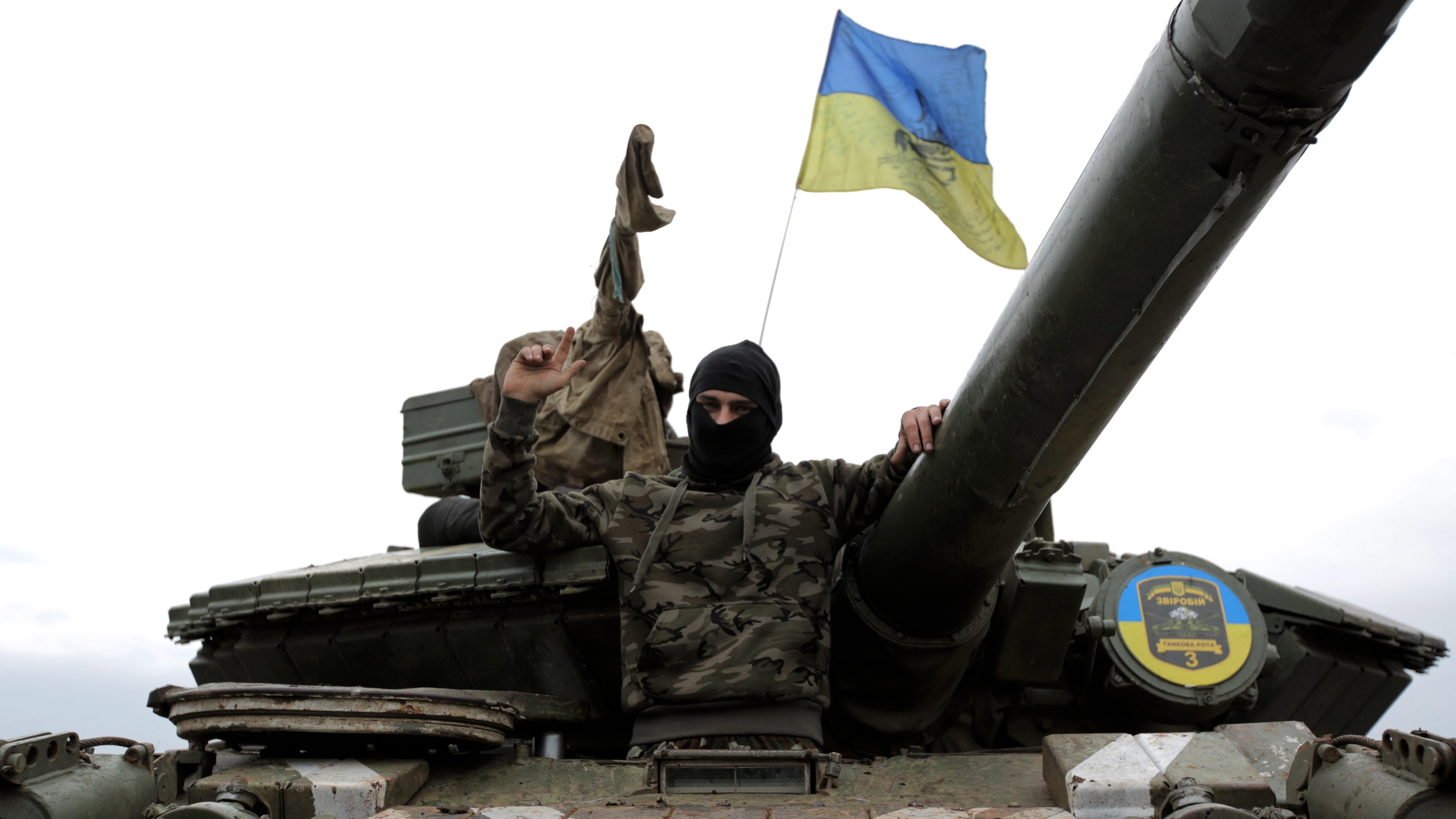 Українські воїни показали, як тренують "сталевих монстрів"