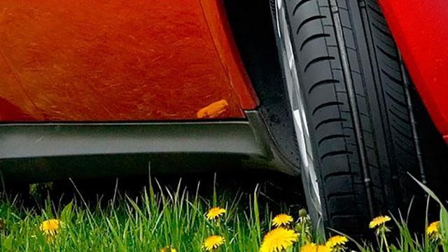 Водителей могут начать штрафовать за летние шины Водителей могут начать штрафовать за летние шины