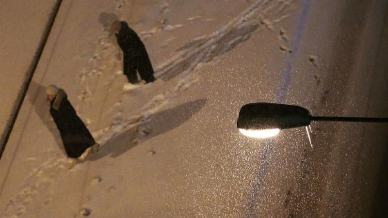 Україну накриють крижані дощі та сильні снігопади Україну накриють крижані дощі та сильні снігопади