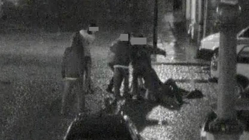 Українці з поляками влаштували масову бійку на півдні Польщі: опубліковано відео Українці з поляками влаштували масову бійку на півдні Польщі: опубліковано відео