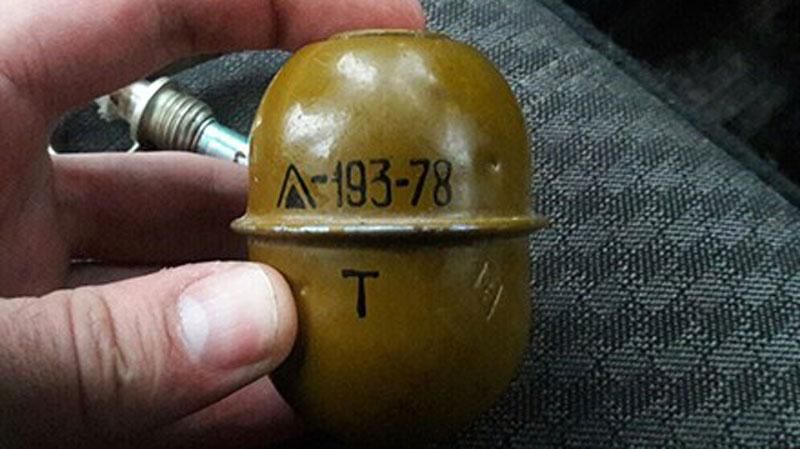 Чоловік пропонував односельцям купити ручні гранати Чоловік пропонував односельцям купити ручні гранати