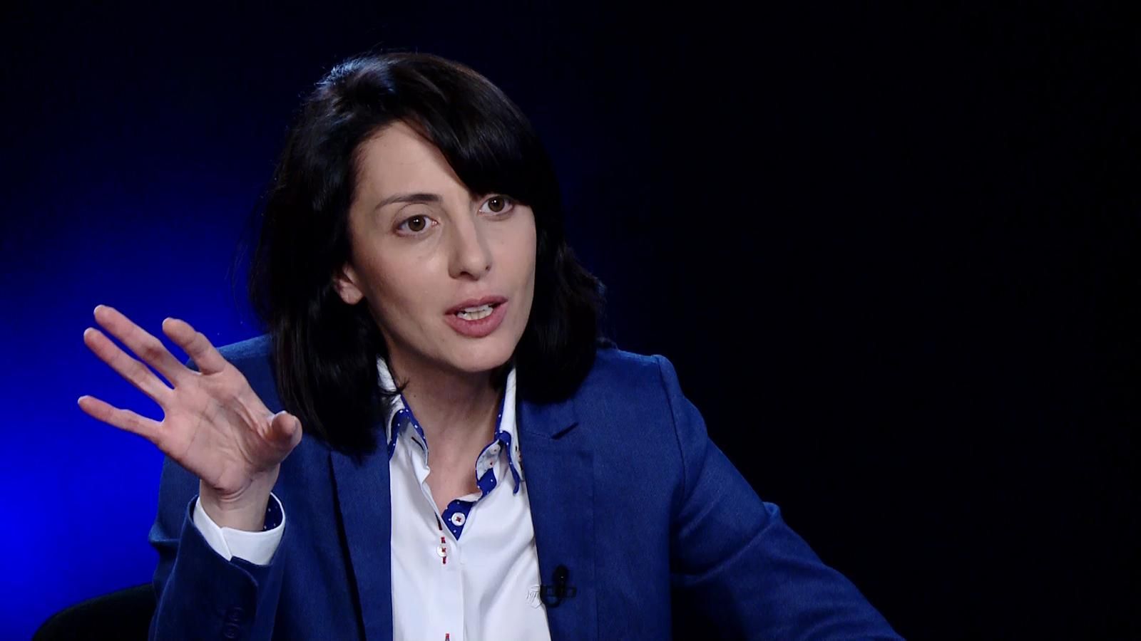 Офіційно: Деканоідзе подала у відставку Офіційно: Деканоідзе подала у відставку