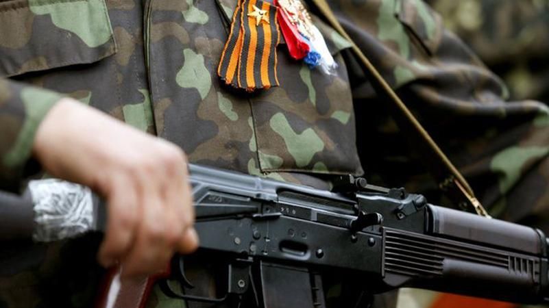 Террористы беспощадно обстреляли Марьинку Террористы беспощадно обстреляли Марьинку