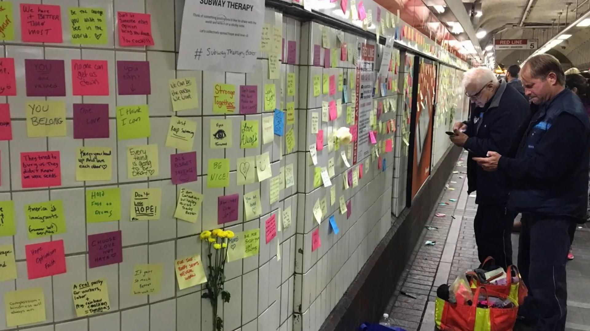 В Нью-Йорке создали стену опасений из-за победы Трампа В Нью-Йорке создали стену опасений из-за победы Трампа