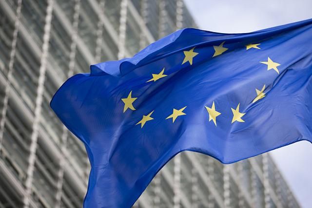 Євросоюз планує запровадити електронні в'їзні візи для країн з безвізом