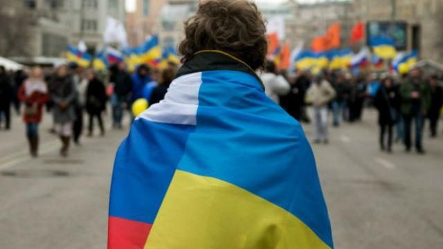 Знову зрада. На рейсах української авіакомпанії поширюють російську пропаганду