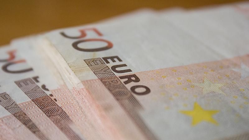 Готівковий курс валют 16 листопада: долар та євро дорожчають 