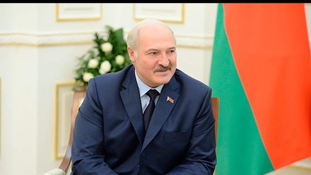 Лукашенко закликав Путіна помиритись з Україною