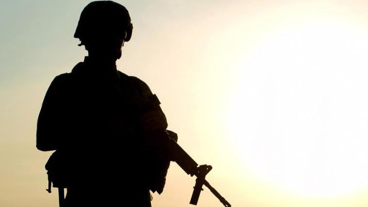 Луганское в огне: местные жители больше не верят в "русский мир" Луганское в огне: местные жители больше не верят в "русский мир"