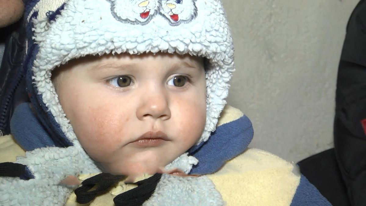 Шокуюча історія з Тернополя: мати покинула однорічну дитину на вокзалі