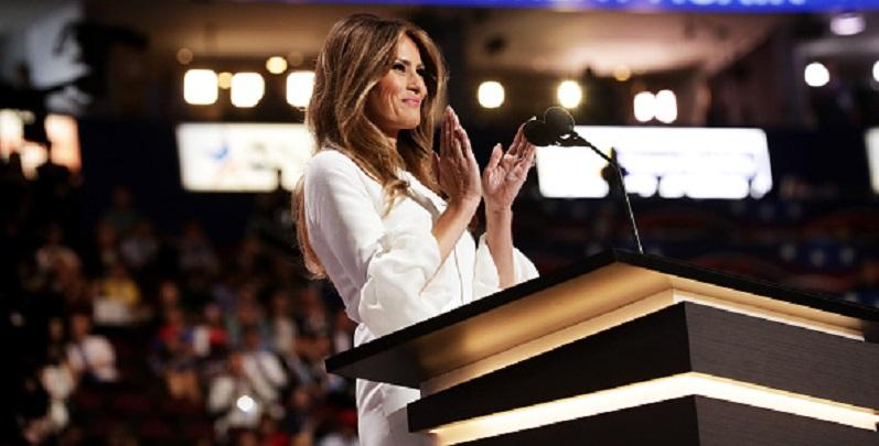 Популярная модельер призвала бойкотировать Меланью Трамп