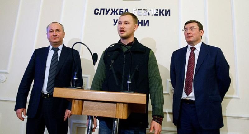 Екс-ФСБ-шник Богданов розповів, як воював на Донбасі Екс-ФСБ-шник Богданов розповів, як воював на Донбасі