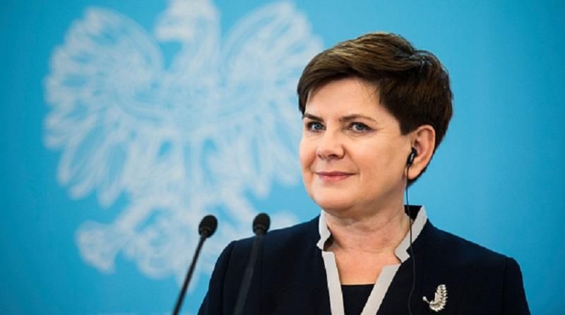 Авто з прем’єр-міністром Польщі потрапило у ДТП: є постраждалі Авто з прем’єр-міністром Польщі потрапило у ДТП: є постраждалі