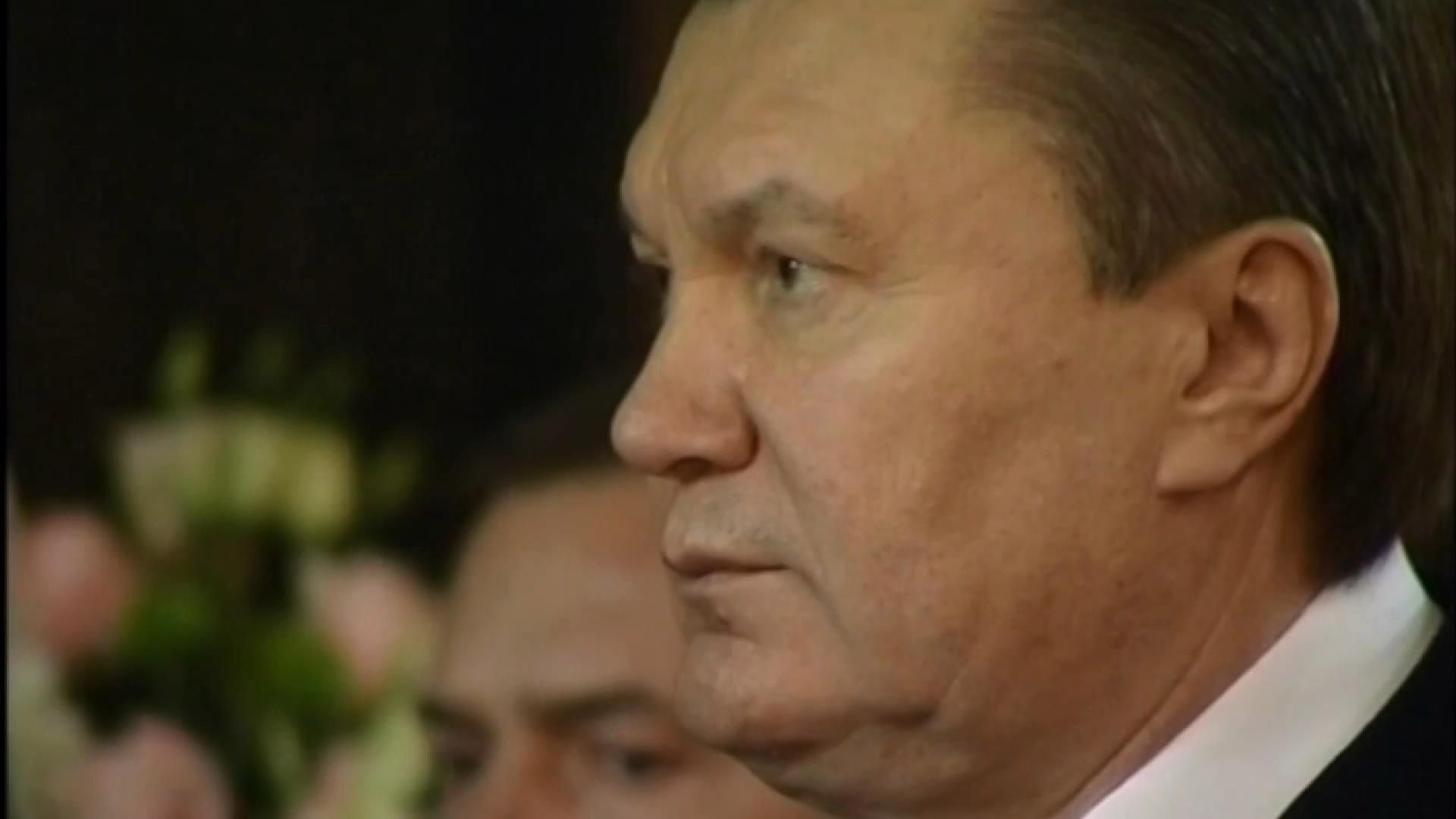 Суд розпочав підготовку до відеодопиту Януковича Суд розпочав підготовку до відеодопиту Януковича