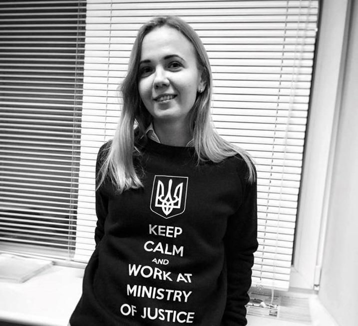 Що відомо про нового "головного люстратора" Анну Калинчук Що відомо про нового "головного люстратора" Анну Калинчук