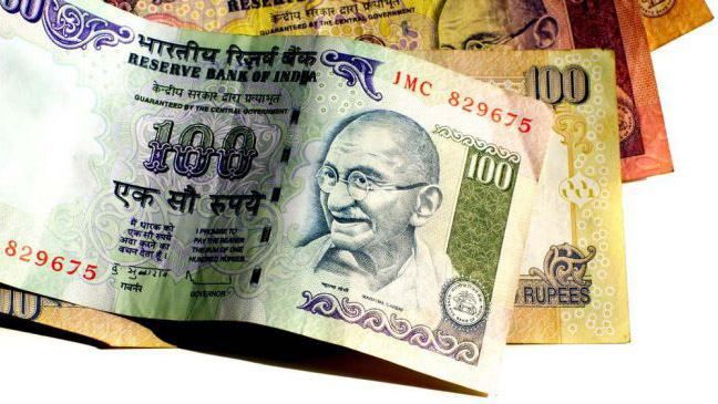 Смертельна грошова реформа: в Індії люди гинуть у чергах до банкоматів