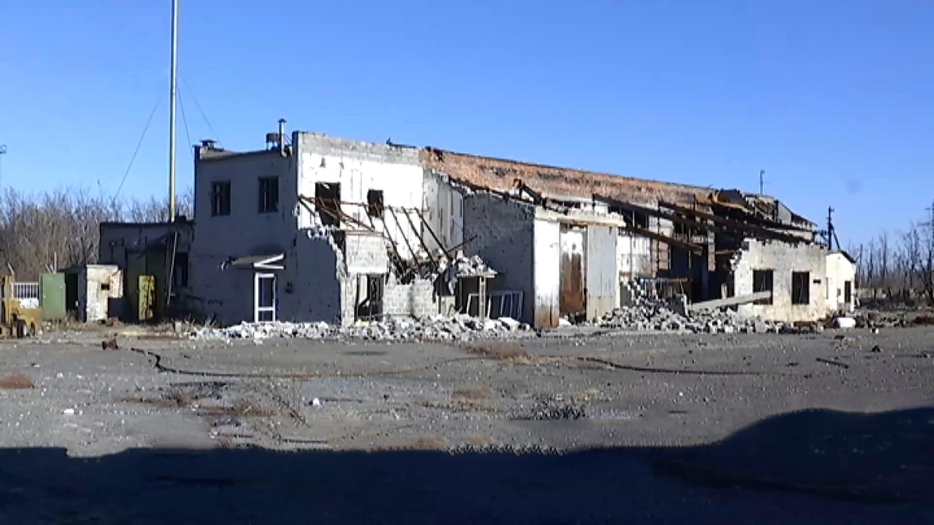 Як проходять фронтові будні в Авдіївці: репортаж з передової Як проходять фронтові будні в Авдіївці: репортаж з передової