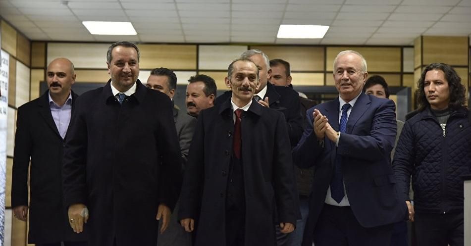 Турецькі депутати прибули до Криму, брат Ердогана вже в дорозі, – ЗМІ