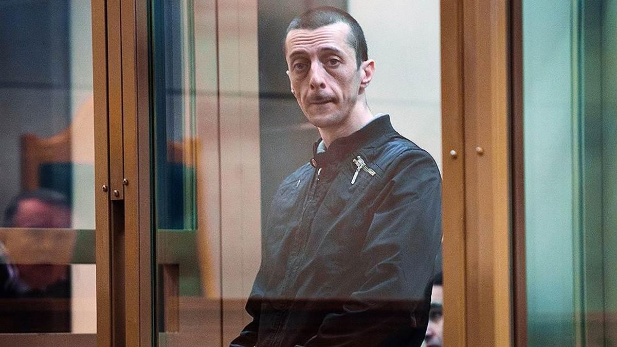 Суд разрешил сыну Джемилева вернуться в Украину