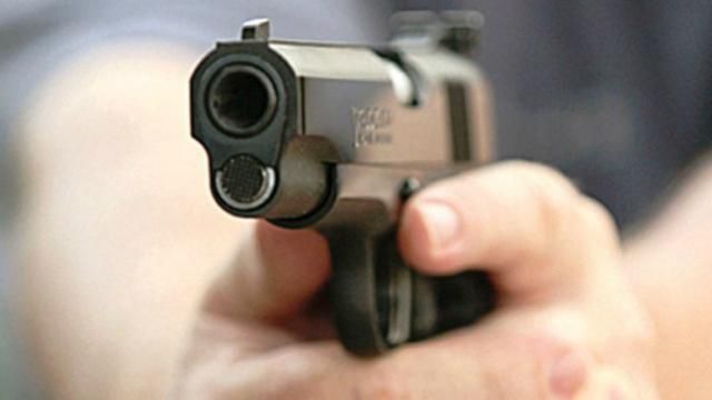 Стрілянина в Одесі: є поранені і зникли 200 тисяч гривень Стрілянина в Одесі: є поранені і зникли 200 тисяч гривень