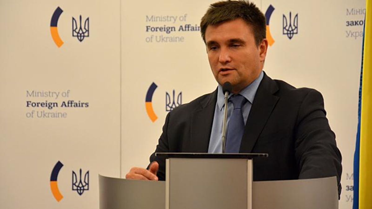 Клімкін нещадно розкритикував останні рішення ЄС щодо безвізу та газу Клімкін нещадно розкритикував останні рішення ЄС щодо безвізу та газу