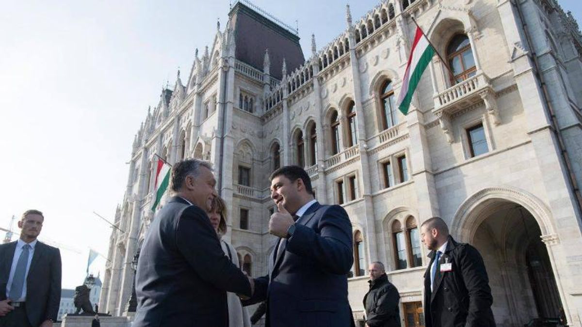 Пока нет безвиза еще одна страна ЕС отменяет плату за визы для украинцев Пока нет безвиза еще одна страна ЕС отменяет плату за визы для украинцев