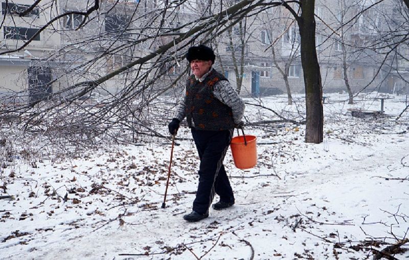 Більше півмільйона жителів Луганщини свята можуть зустріти без світла і тепла, – ОБСЄ