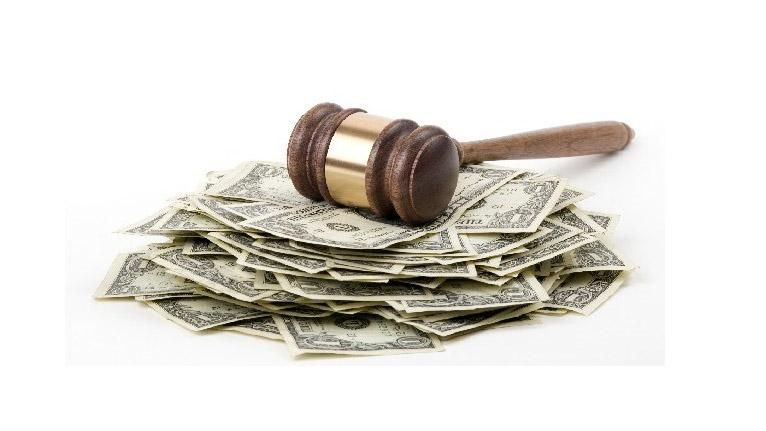 Официальные деньги в судах: как защитники Фемиды "выкручиваются" к повышению судейских зарплат