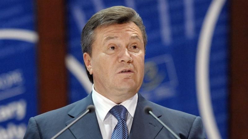 Янукович переконує, що не втікав з України 22 лютого