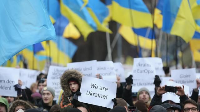 Евросоюз "устал" от Украины, но Киев не устает с этим бороться