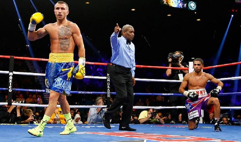 Появилось видео церемонии взвешивания Ломаченко и Уолтерса Появилось видео церемонии взвешивания Ломаченко и Уолтерса