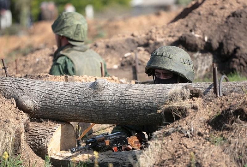 Террористы мощно обстреляли украинских военных на мариупольском направлении